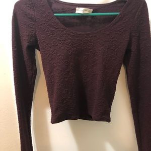 Abercrombie cropped long sleeve shirt.